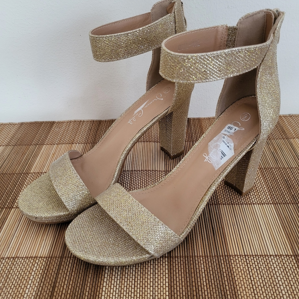 Jessica Carylye dazzling GOLD STACKED HEEL SANDALS 9